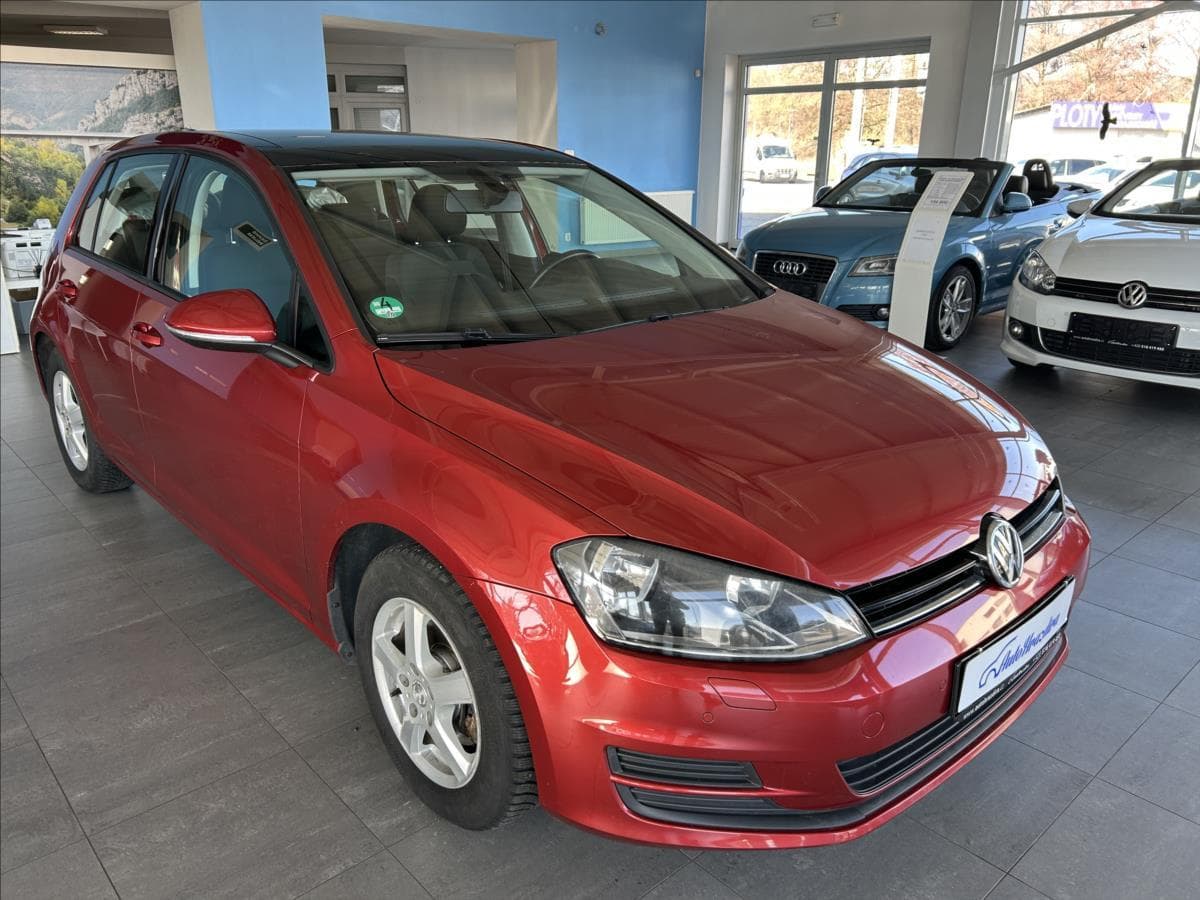 2013 Volkswagen GOLF