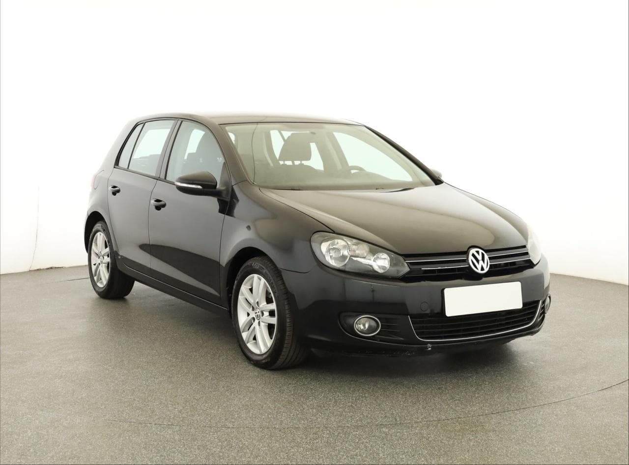 2010 Volkswagen GOLF