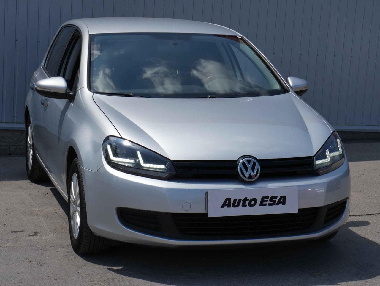 2011 Volkswagen GOLF