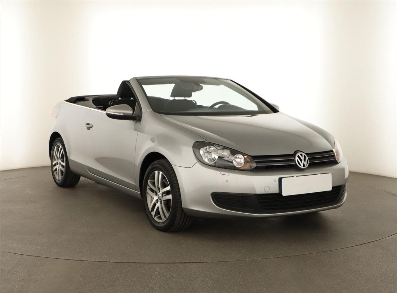 2011 Volkswagen GOLF