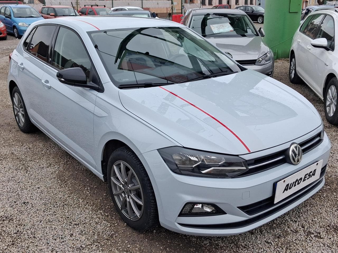 2018 Volkswagen POLO