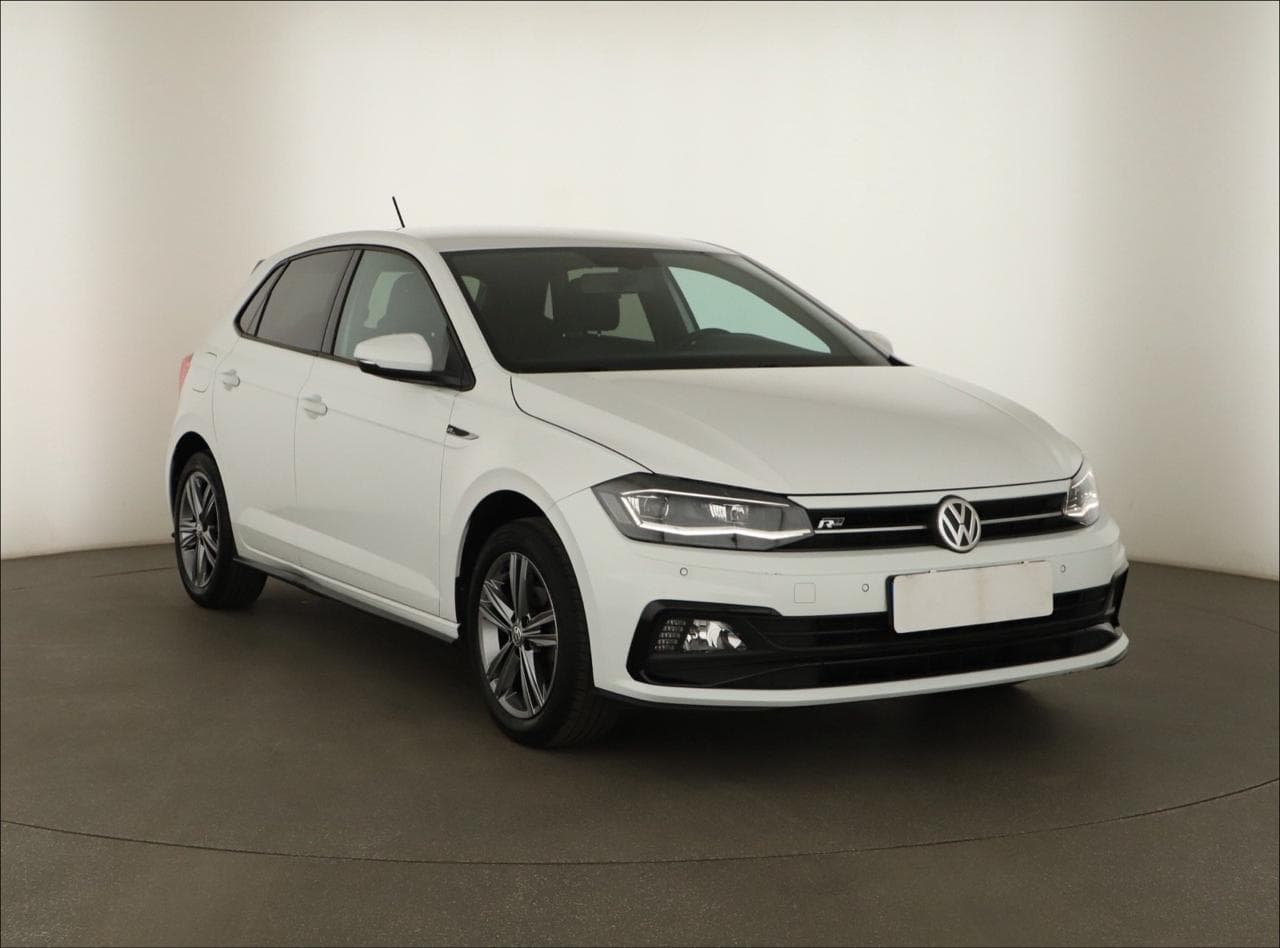 2018 Volkswagen POLO