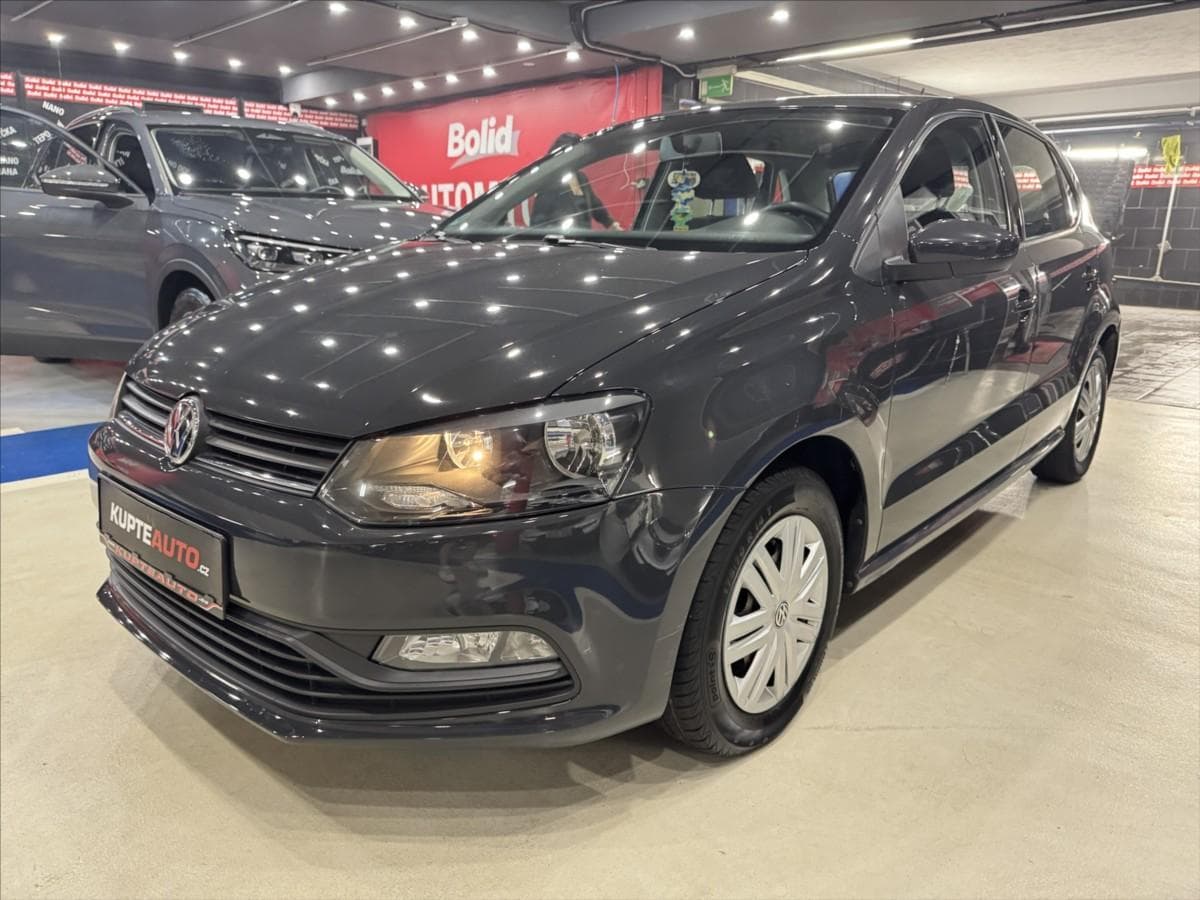 2015 Volkswagen POLO