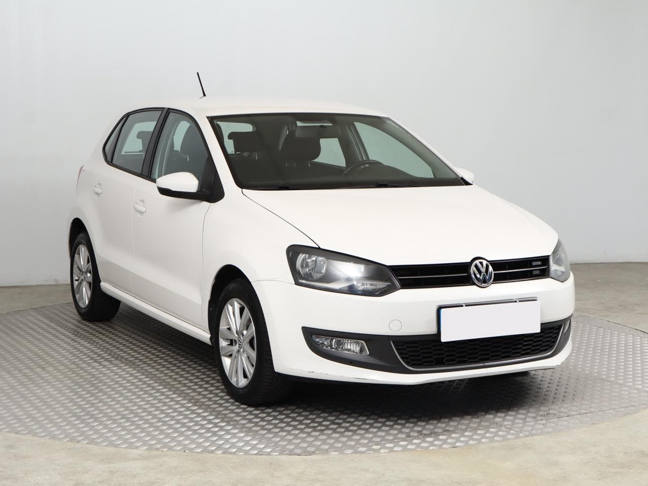 2013 Volkswagen POLO