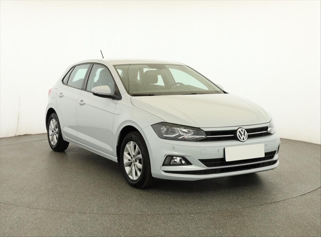 2018 Volkswagen POLO