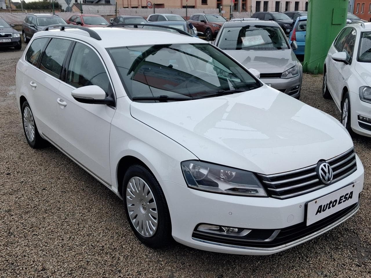 2012 Volkswagen PASSAT