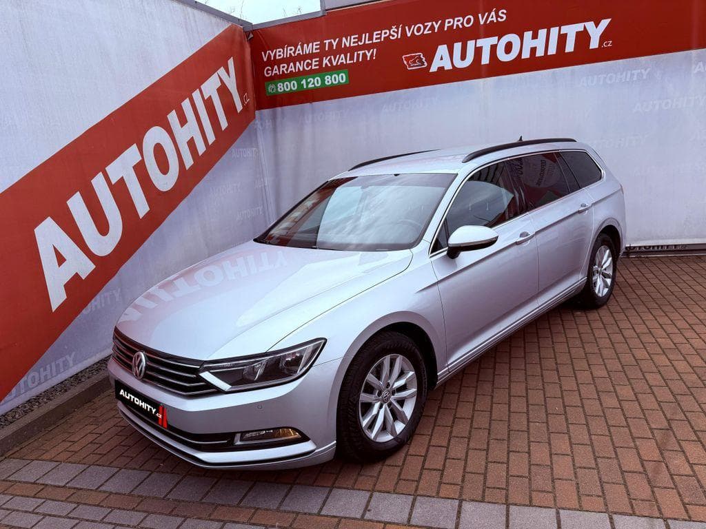 2016 Volkswagen PASSAT