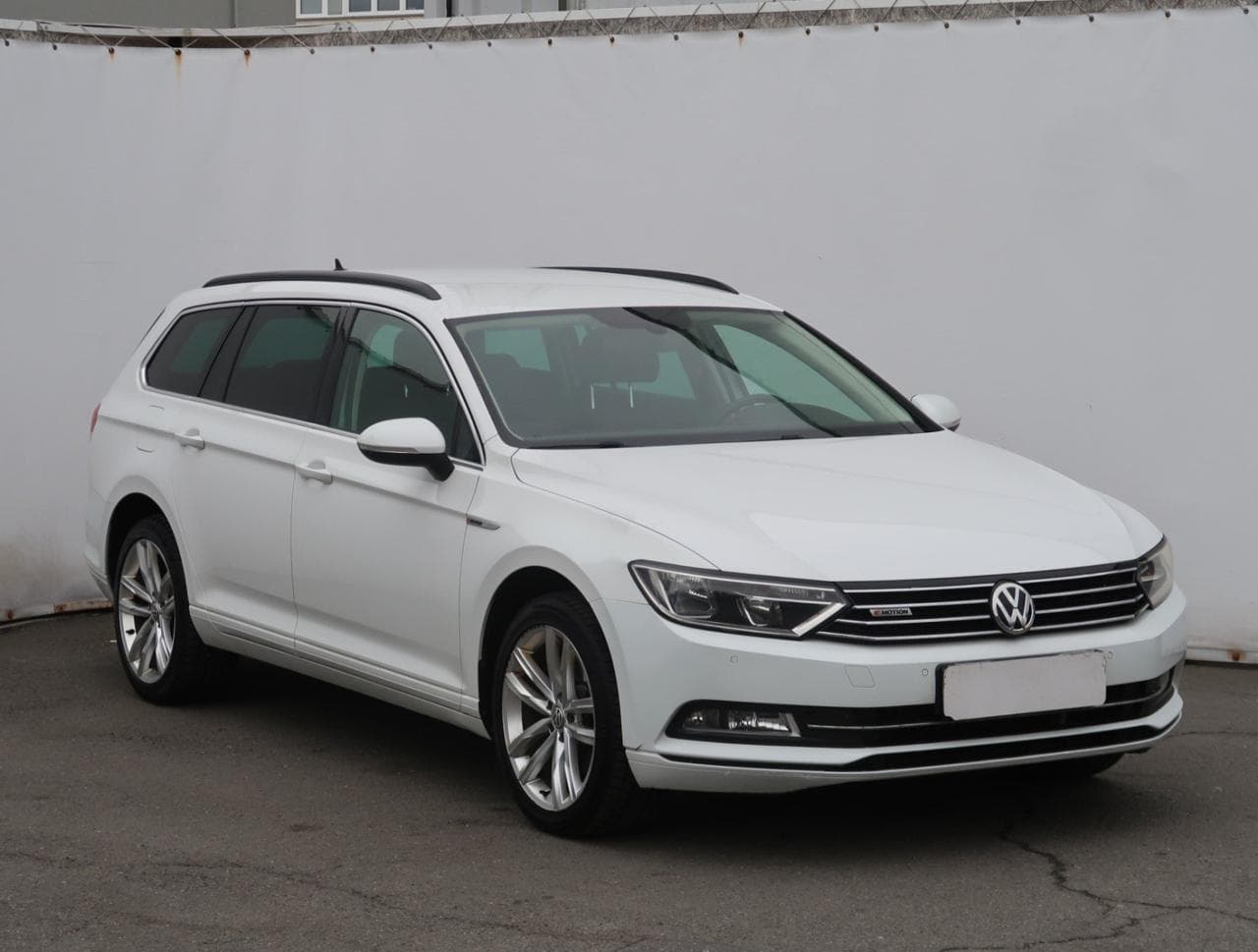 2015 Volkswagen PASSAT