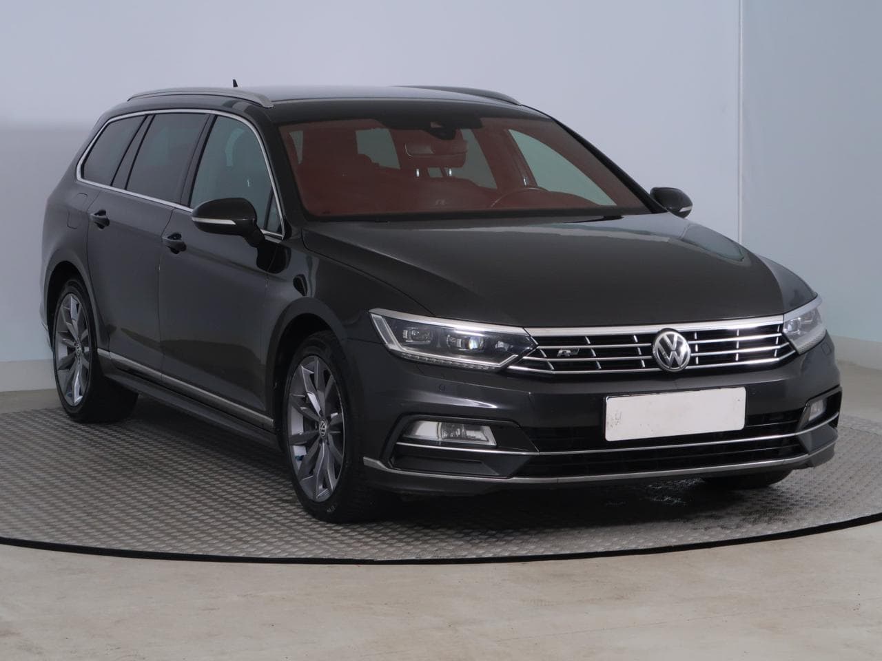 2019 Volkswagen PASSAT