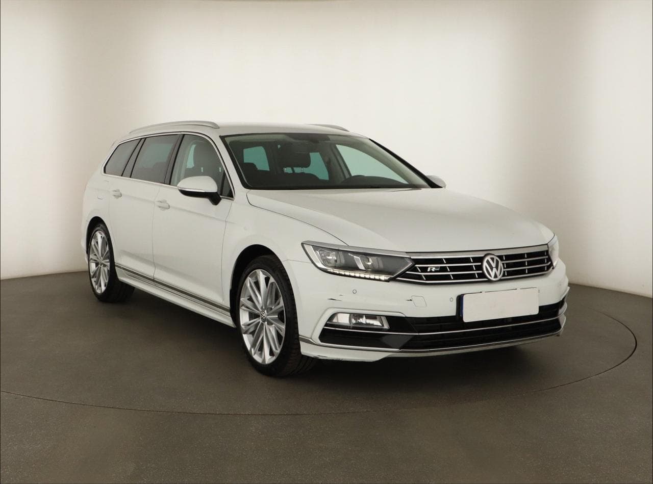 2017 Volkswagen PASSAT