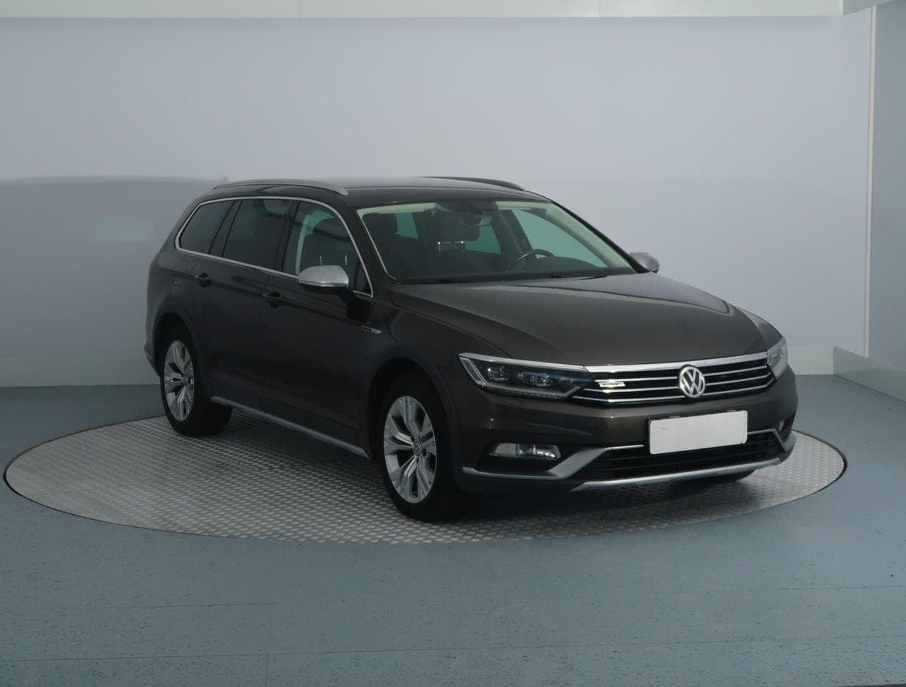 2017 Volkswagen PASSAT
