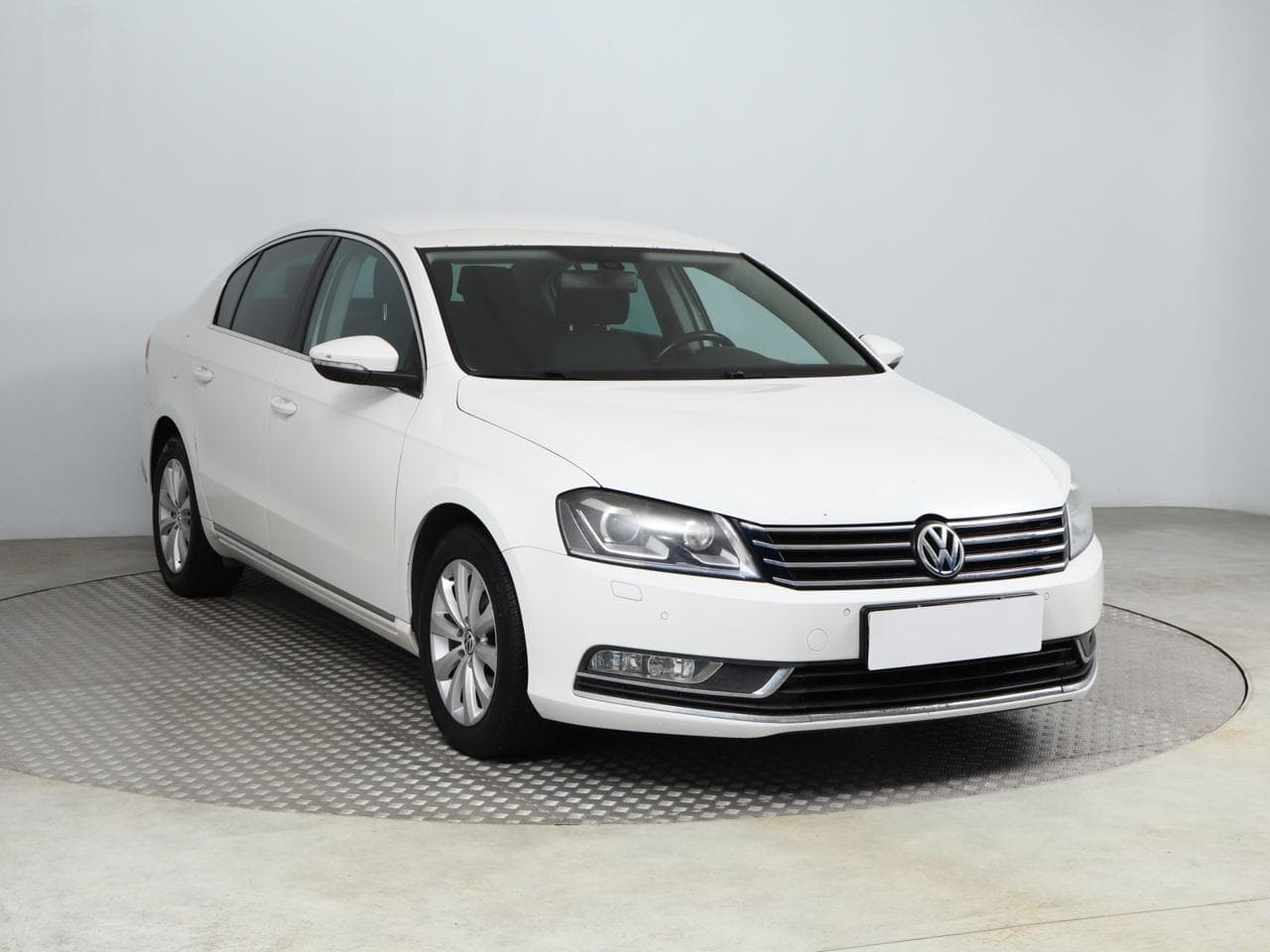 2014 Volkswagen PASSAT