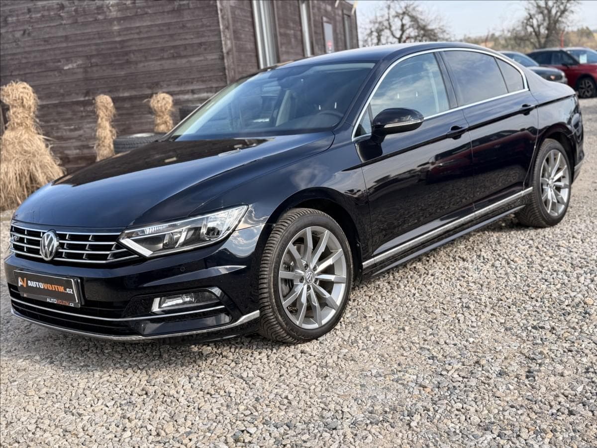 2018 Volkswagen PASSAT
