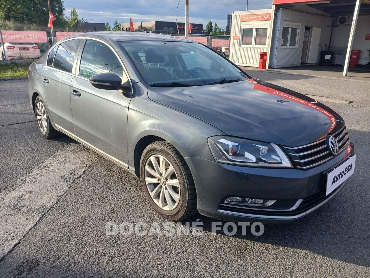 2011 Volkswagen PASSAT