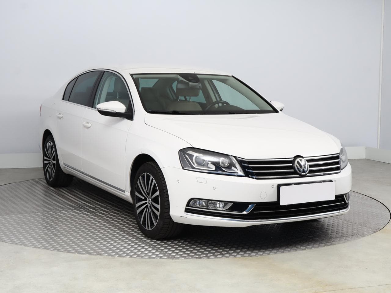 2014 Volkswagen PASSAT
