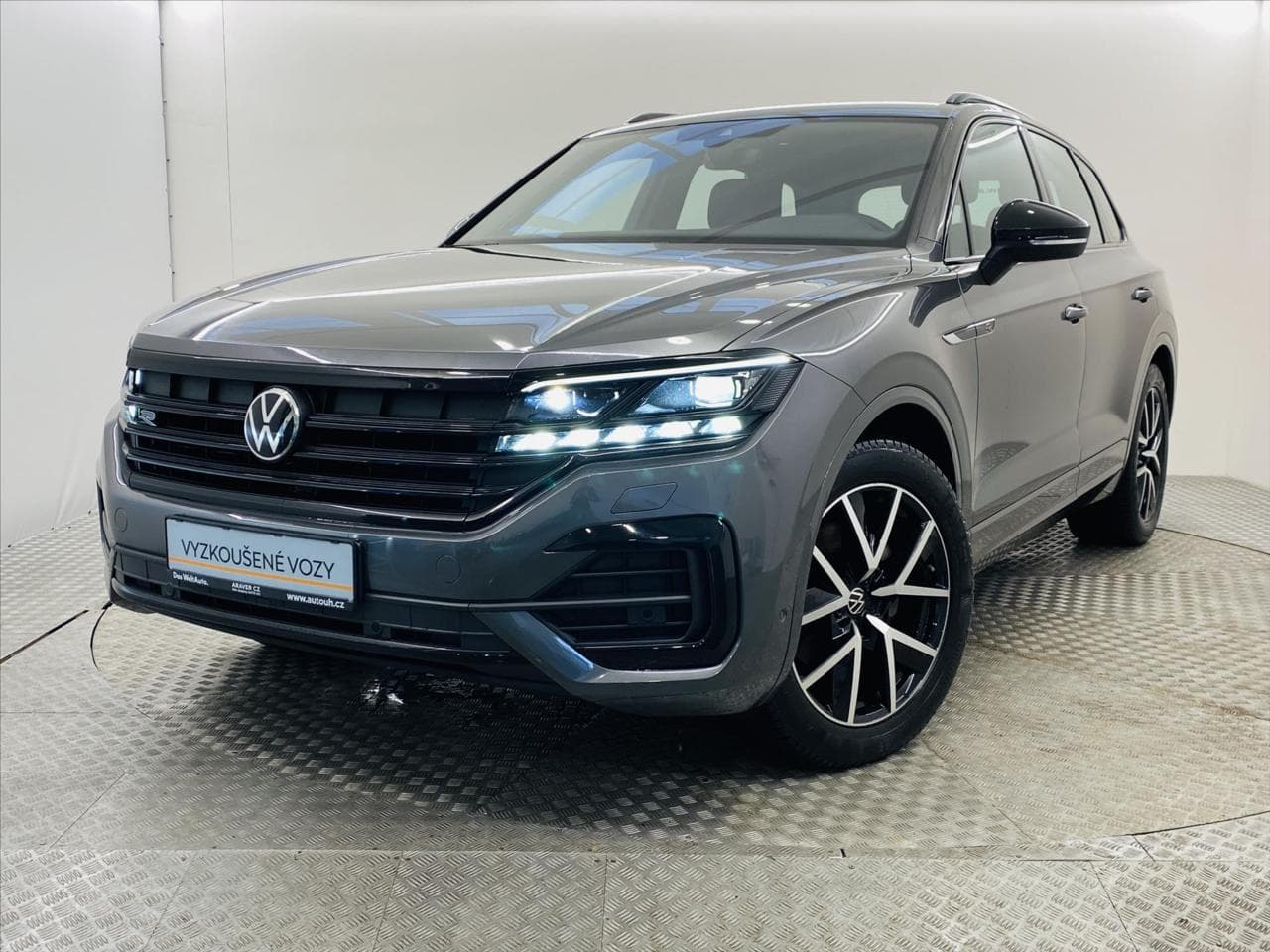 2022 Volkswagen TOUAREG