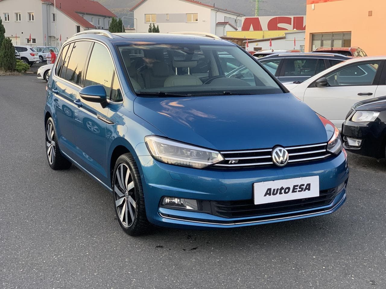 2017 Volkswagen TOURAN