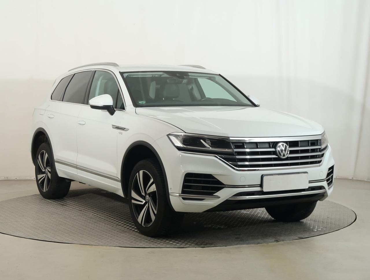 2019 Volkswagen Touareg