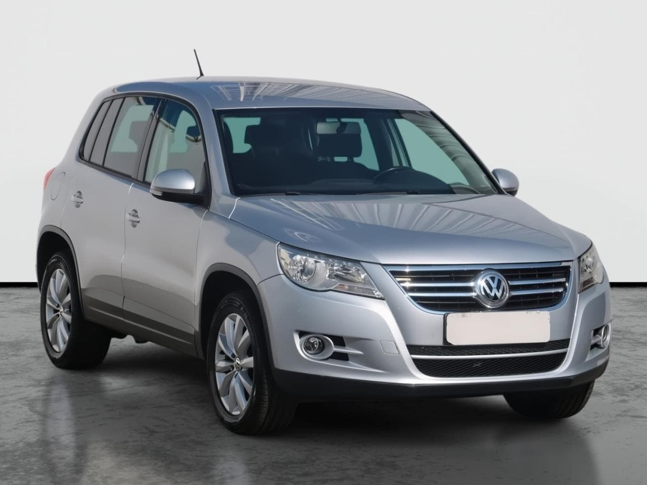 2010 Volkswagen TIGUAN