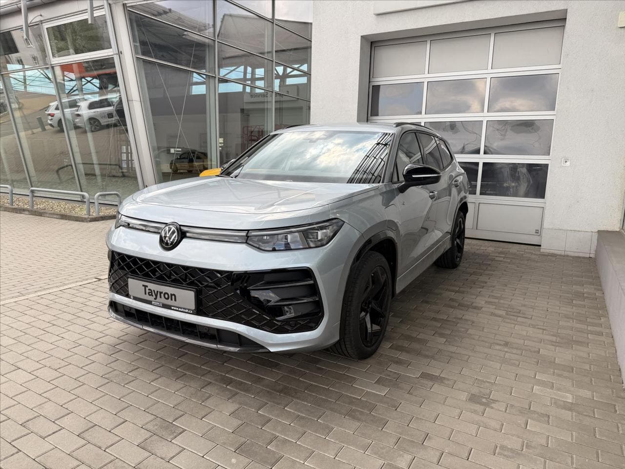 2025 Volkswagen TAYRON