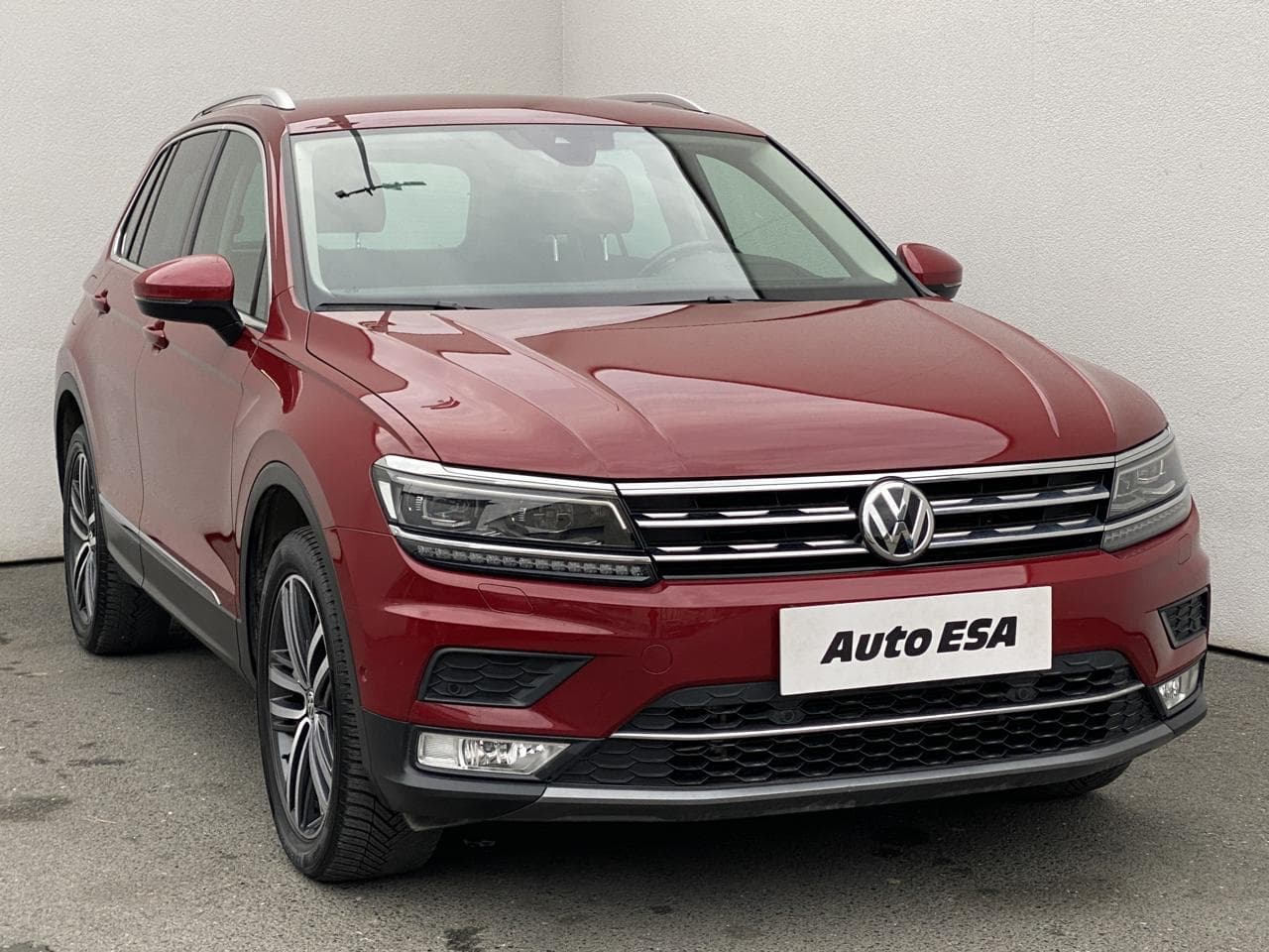 2016 Volkswagen TIGUAN
