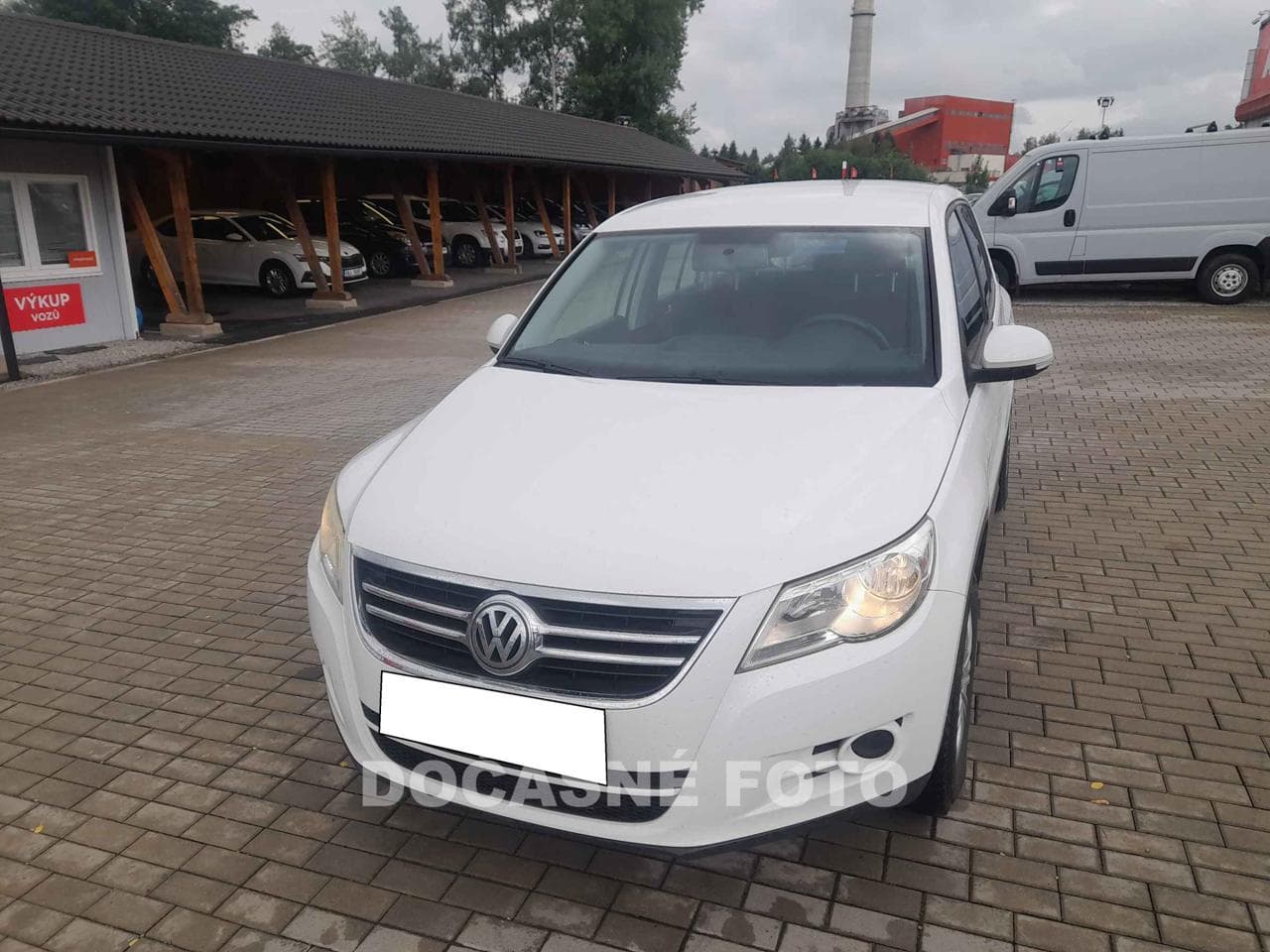 2010 Volkswagen TIGUAN