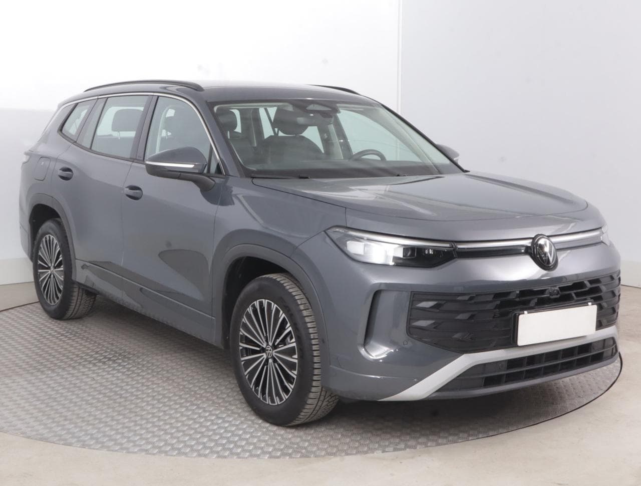 2025 Volkswagen TAYRON