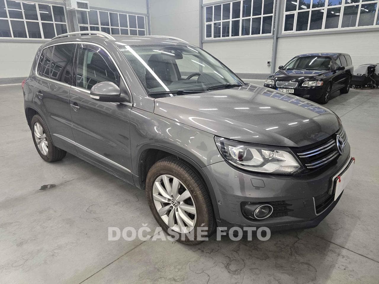 2012 Volkswagen TIGUAN