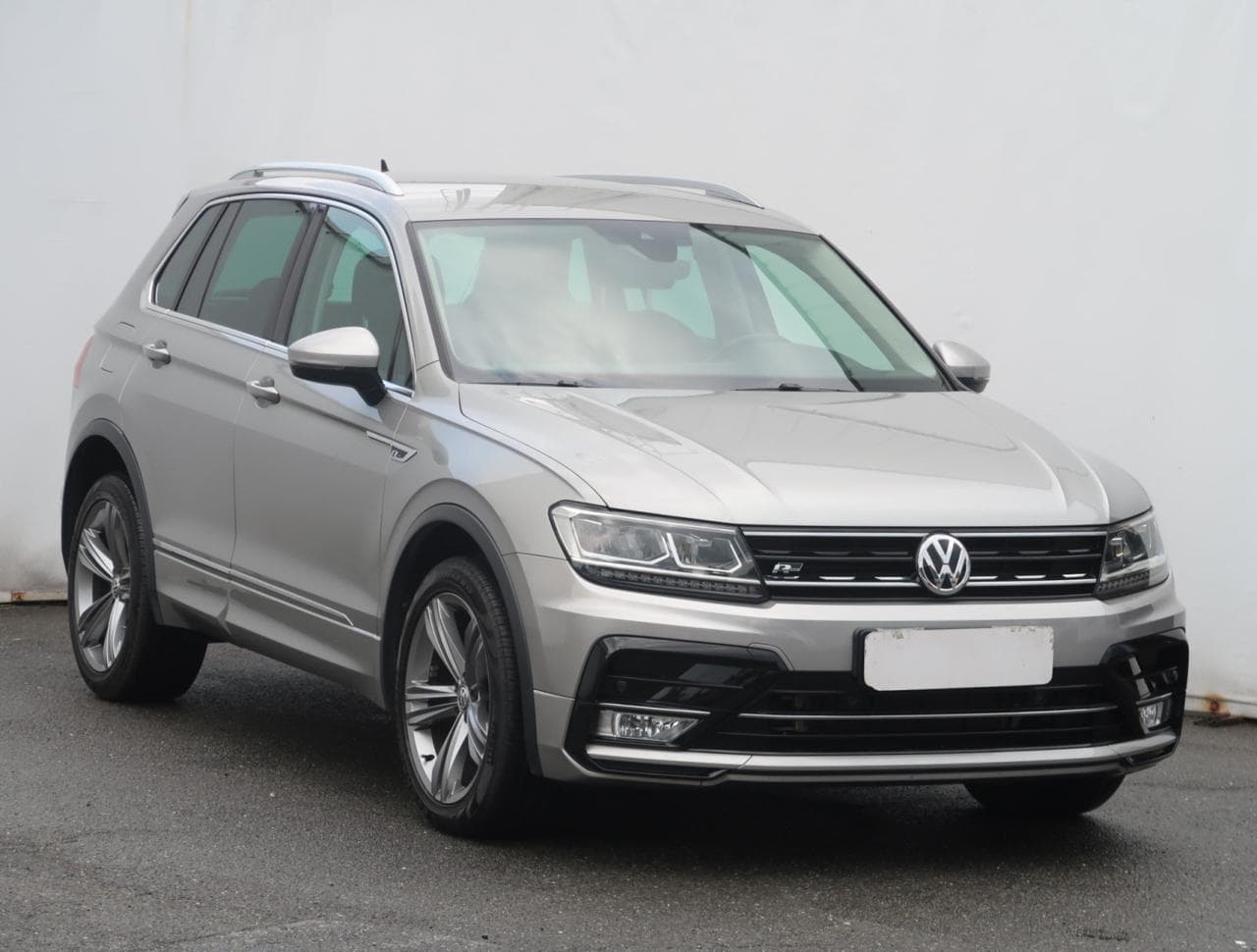 2017 Volkswagen TIGUAN