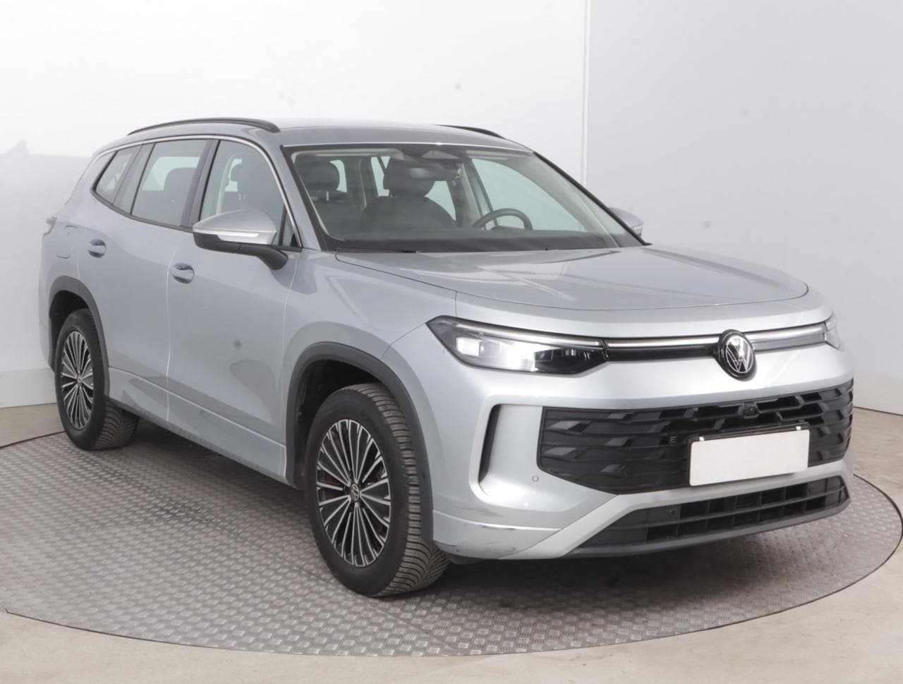 2025 Volkswagen TAYRON