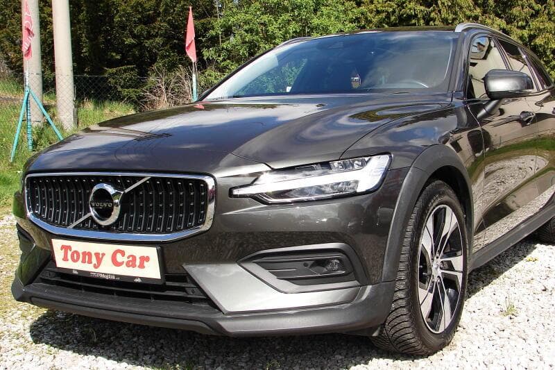 2021 Volvo V60