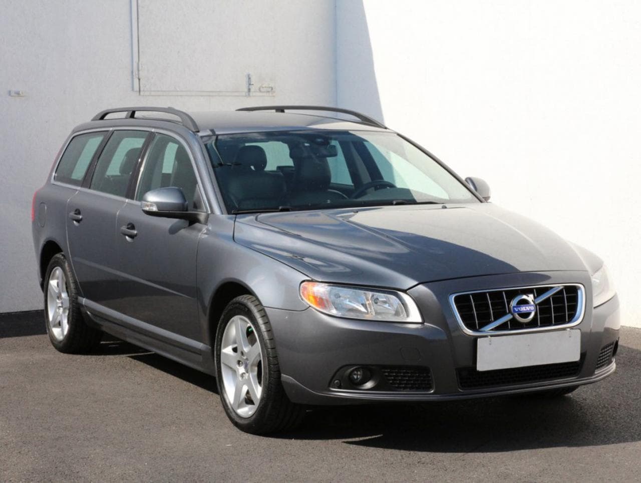 2010 Volvo V70