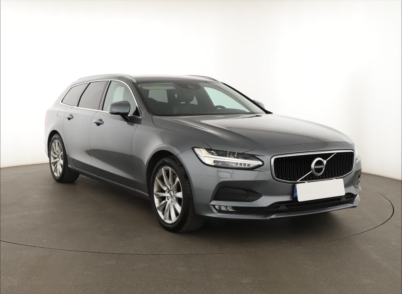 2018 Volvo V90