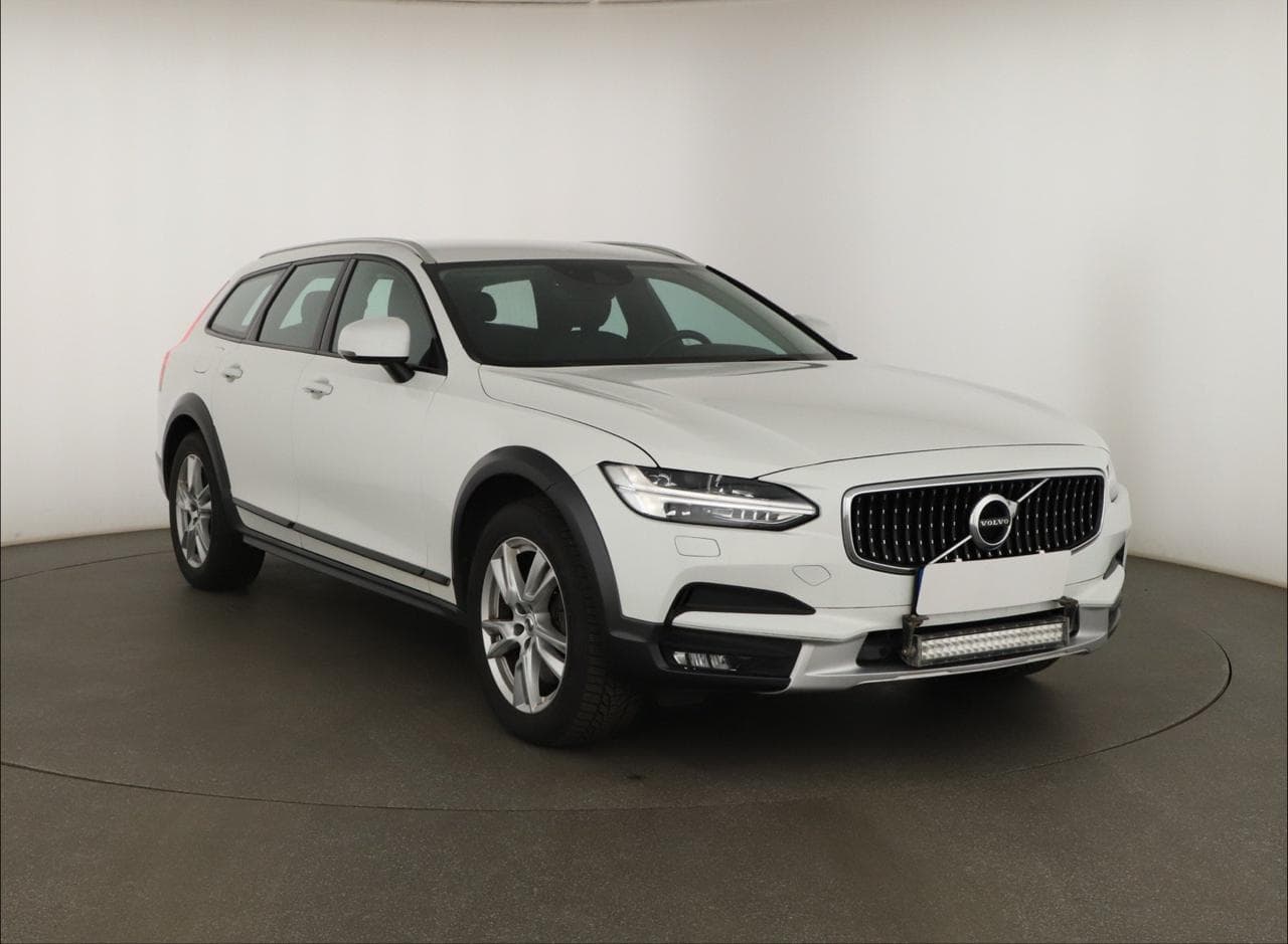 2019 Volvo V90