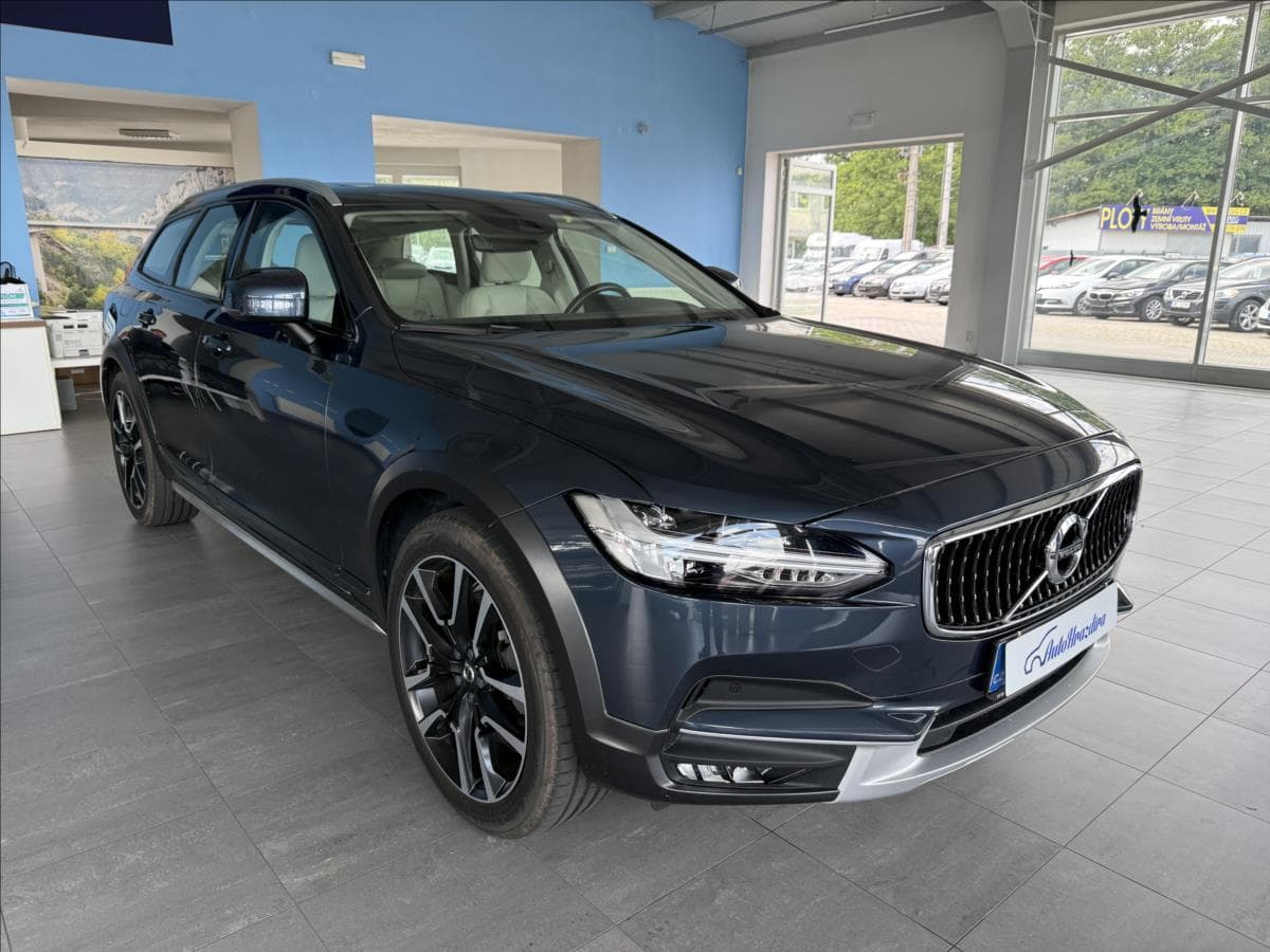 2019 Volvo V90