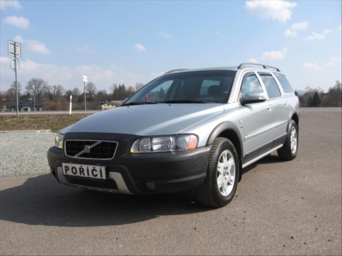 Volvo XC70 2,4 D5 Automat AWD kombi