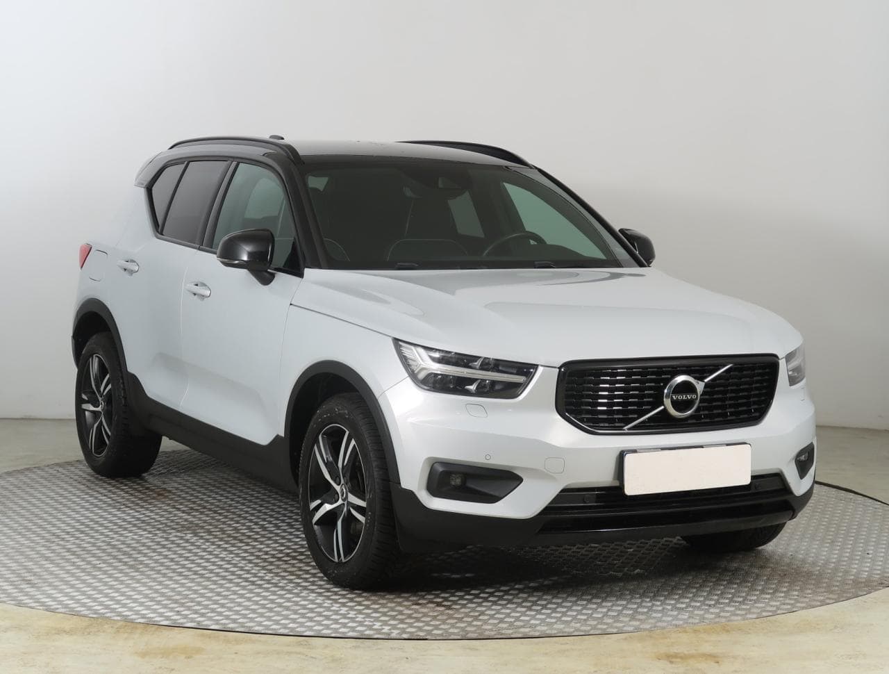 2019 Volvo XC40