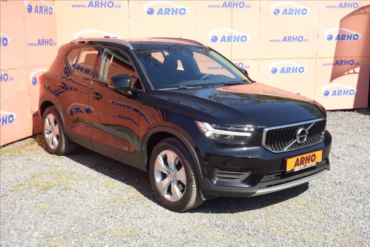 2020 Volvo XC40