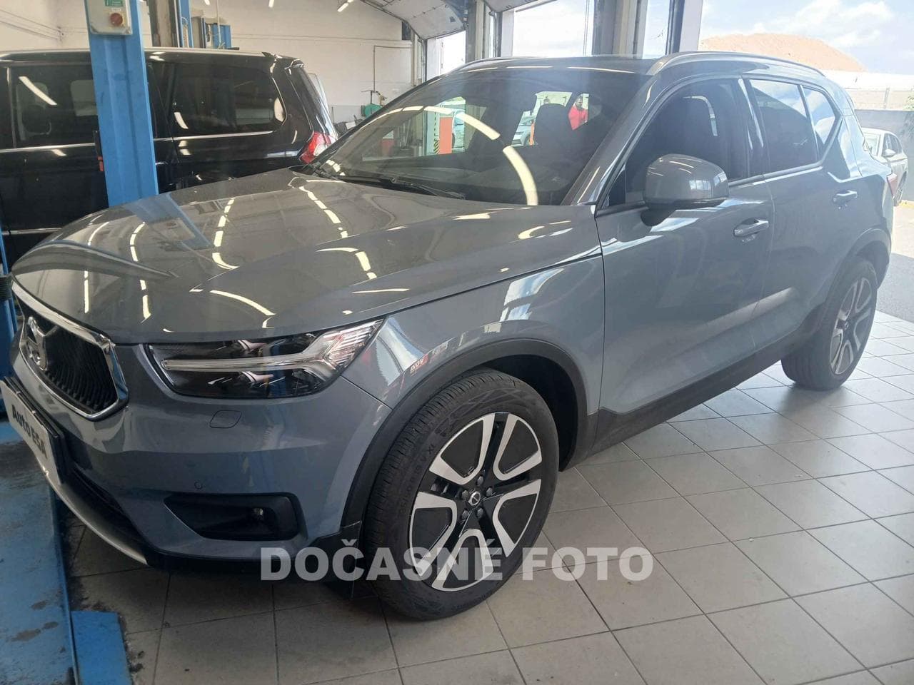 2022 Volvo XC40
