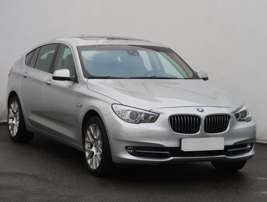 2011 BMW 5-SERIES