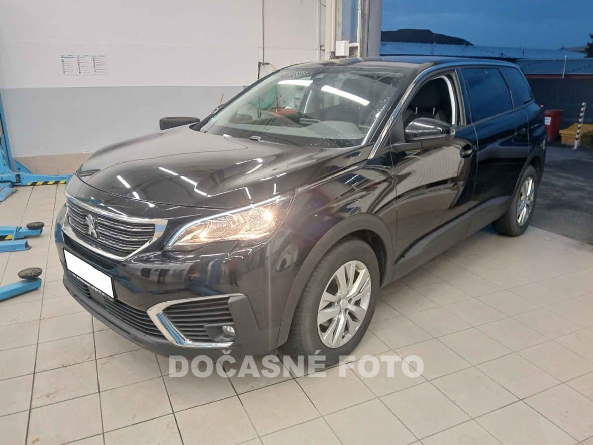 2019 Peugeot 5008