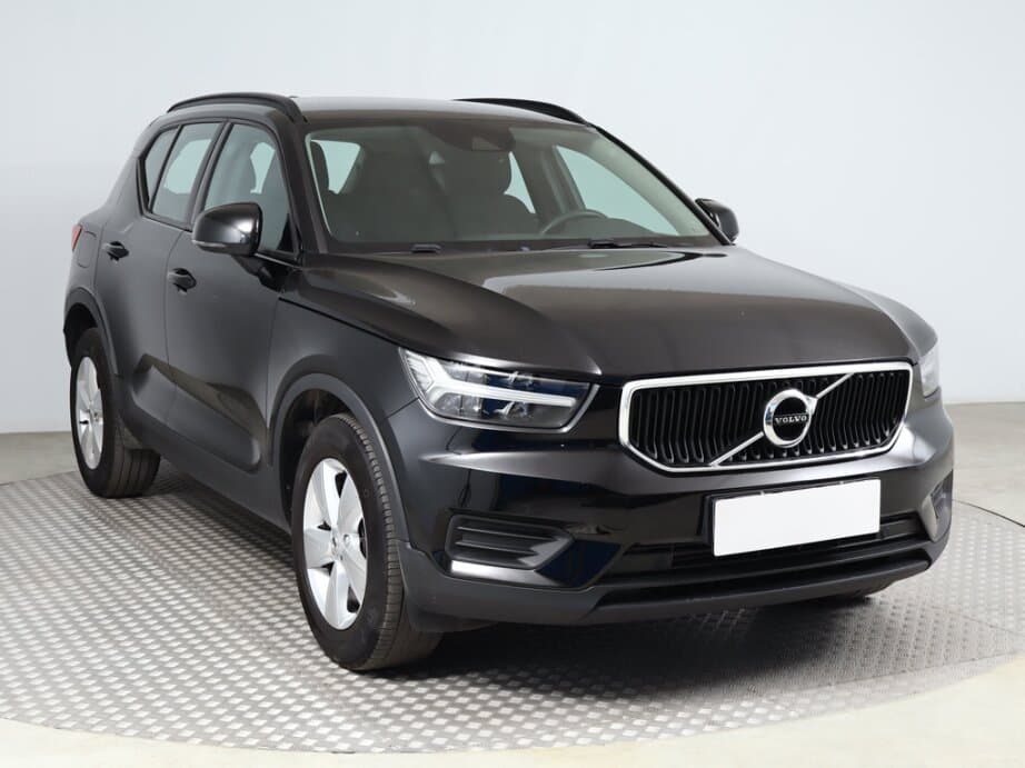 2021 Volvo XC40