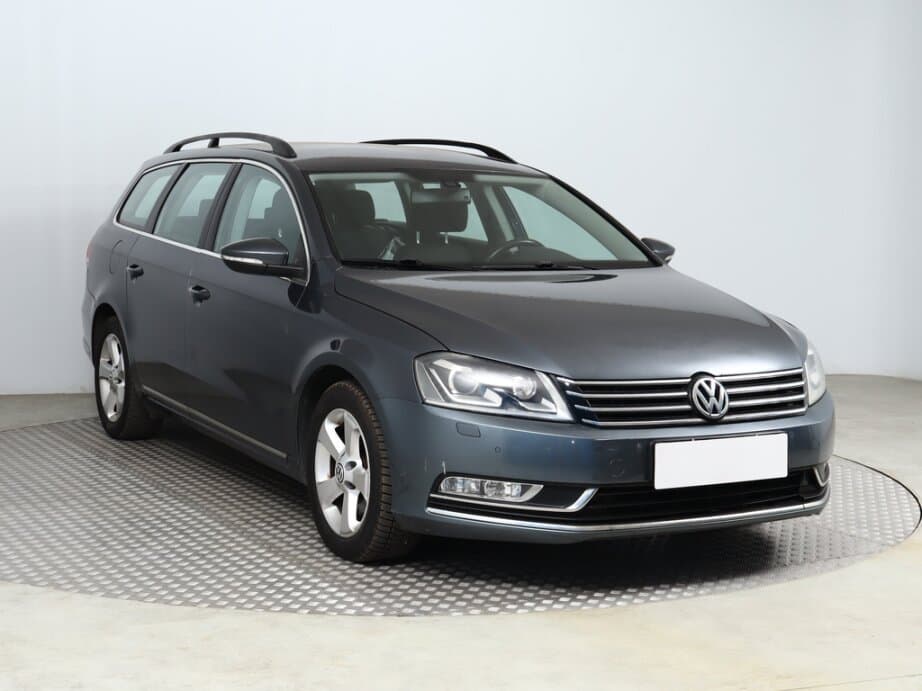 2012 Volkswagen PASSAT