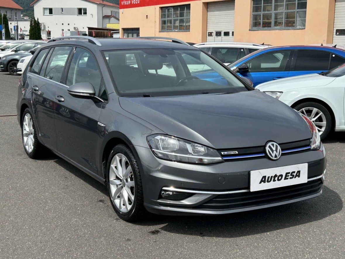 2018 Volkswagen GOLF