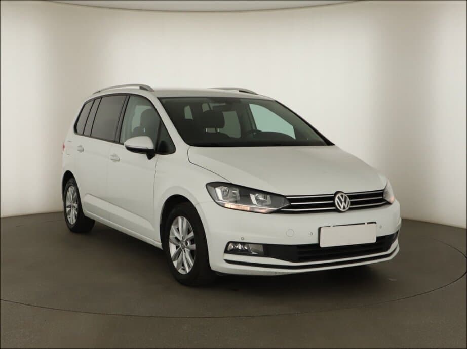 2016 Volkswagen TOURAN