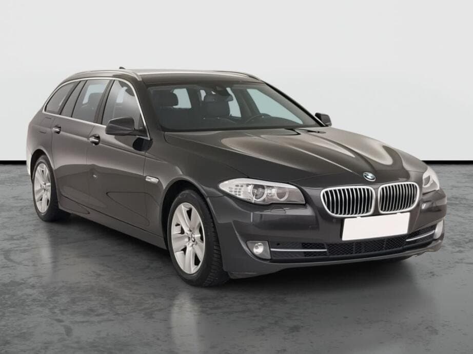 2013 BMW 5-SERIES