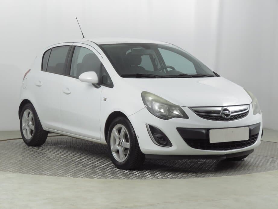 2013 Opel CORSA