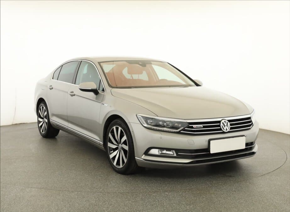 2017 Volkswagen PASSAT