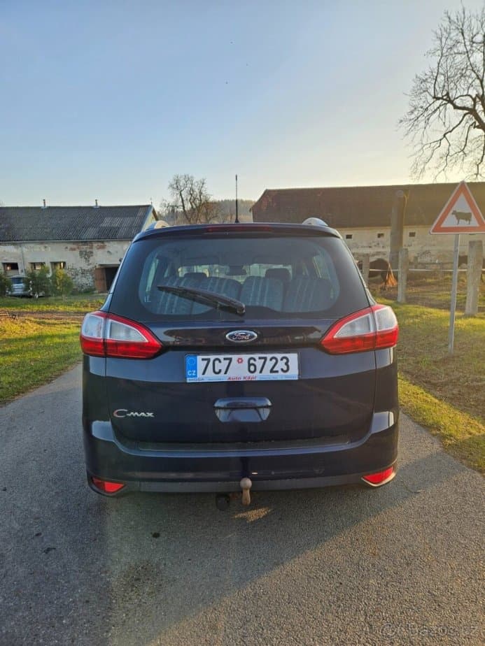 2015 Ford C-MAX