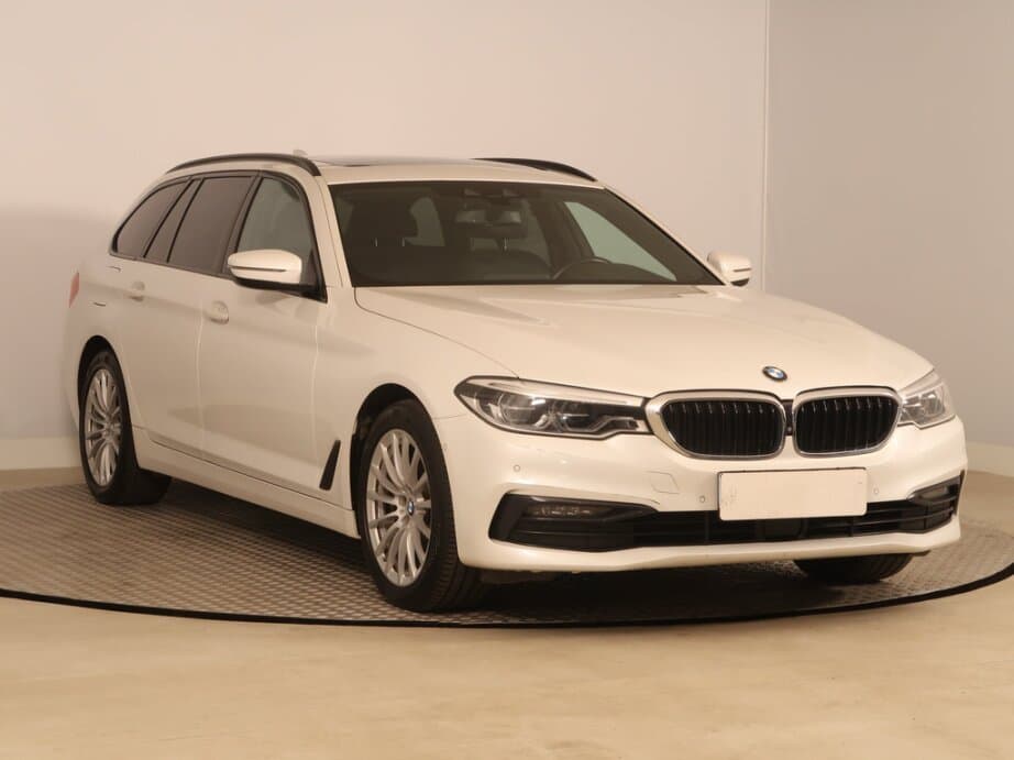 2020 BMW 5-SERIES